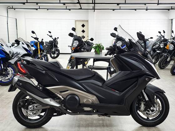 KYMCO AK 550i 